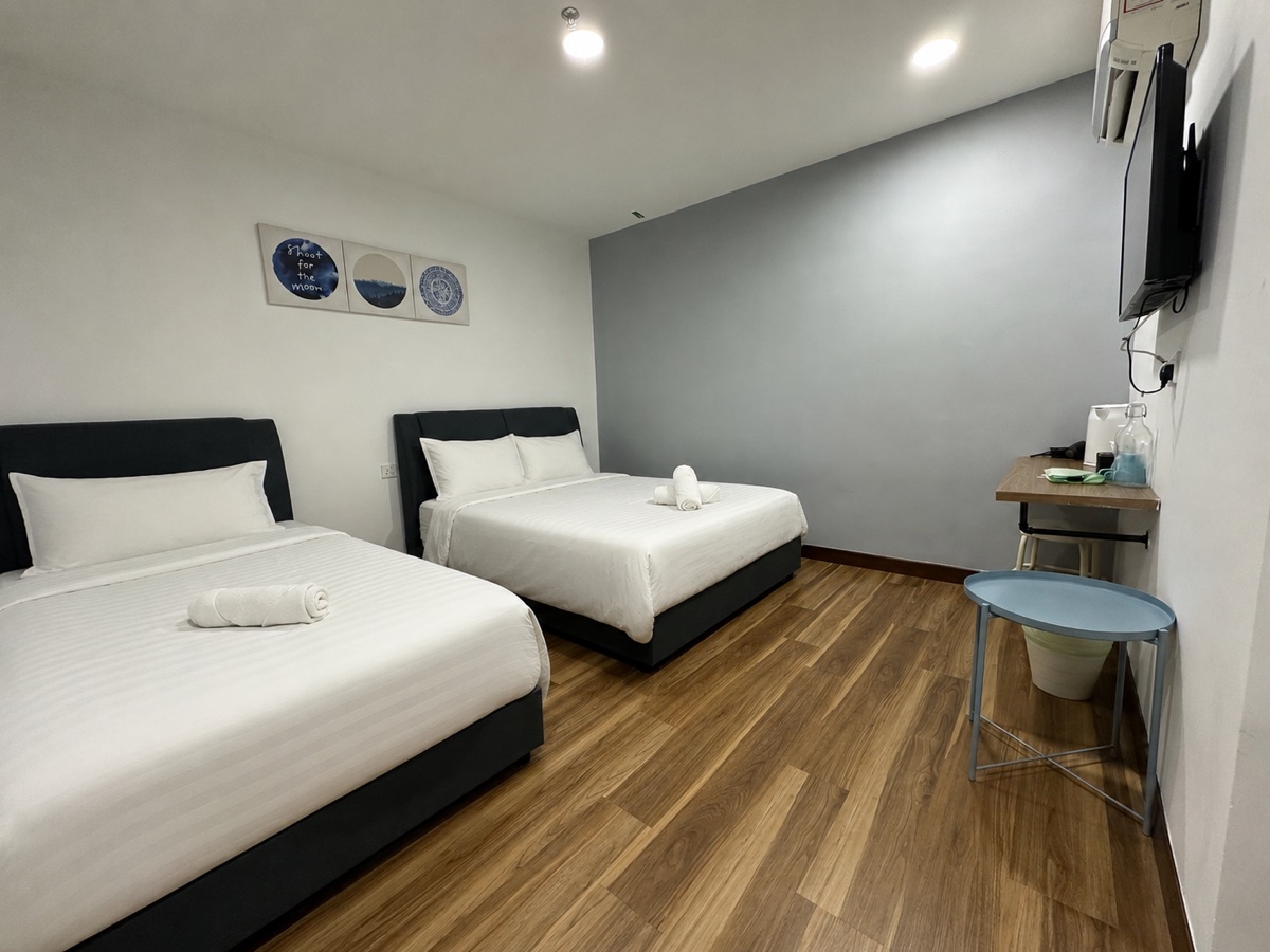 3C Hotel Puchong — Triple Room — No View