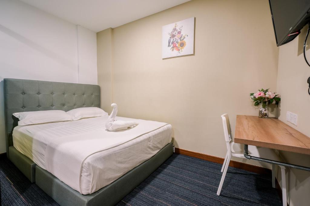 3C Hotel Puchong — Deluxe Double Room, no street view, photo 1
